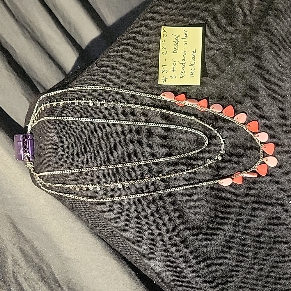 22"-24" 3 tier silver pendant beaded necklace